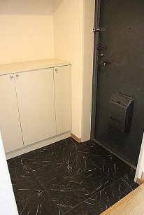 JTA綾瀬の玄関