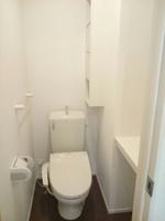 清潔感のあるトイレです