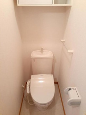 シンプルで使いやすいトイレです