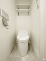 清潔感のあるトイレです