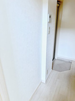 清潔なエントランスです