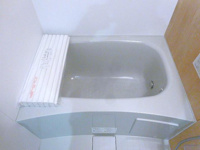 日々の疲れを癒すお風呂付です