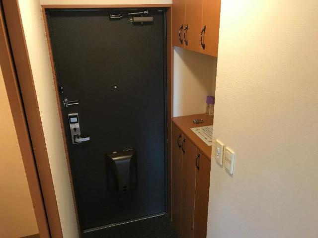 サンライズ高町の玄関|上下にしまえる下駄箱