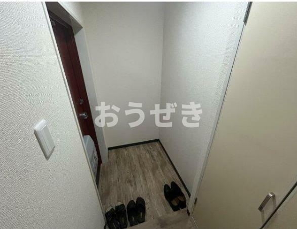 サマーハイム東大井の玄関