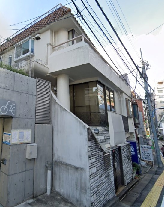 新宿区高田馬場４丁目の店舗事務所