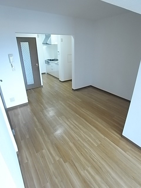 リヴィエール園田の居間・リビング