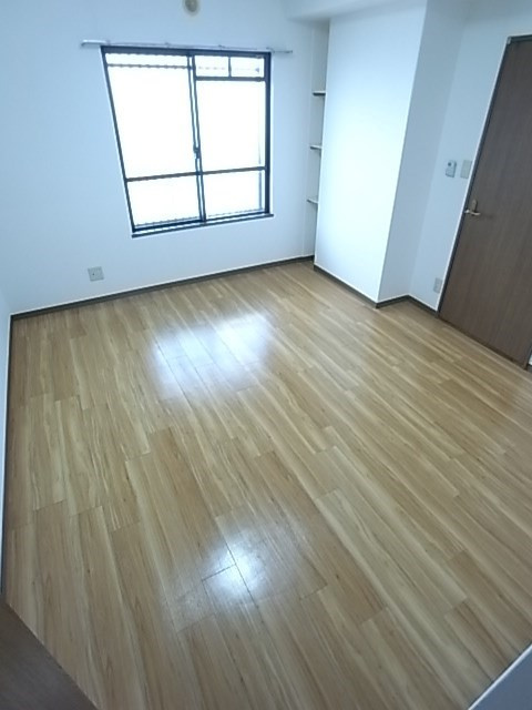 リヴィエール園田の寝室