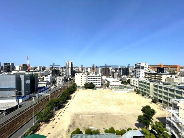 スプランディッド新大阪Vの独立洗面台|同建物反転タイプを表示しています