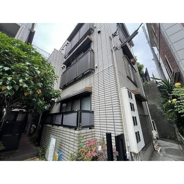Abode Azabuの外観