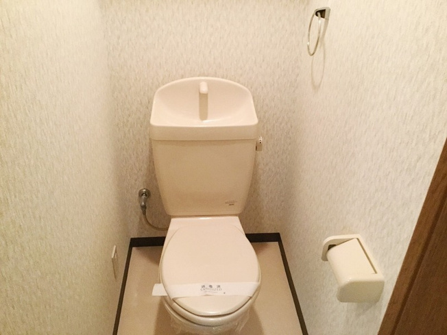 【トイレ】