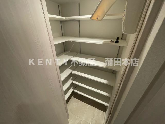 【収納】 | シーズンフラッツ大森西 | 専用の収納スペースです