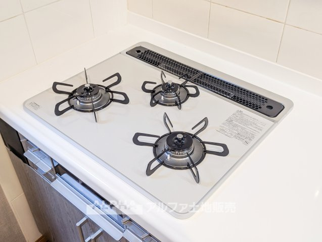 青梅市谷野の中古一戸建のキッチン