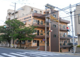 グランディア護国神社前