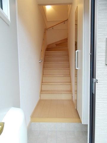 エスペランサＡの玄関|ゆったりとした玄関です