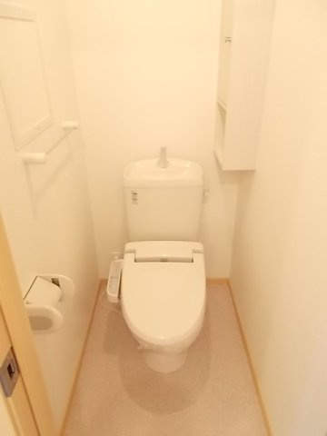 エスペランサＡのトイレ|清潔感のあるトイレです