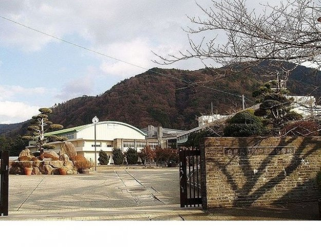 グレイス　ヴィラⅡ番館の周辺|兵庫県立神戸北高等学校様まで500m