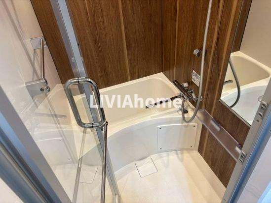 港区三田５丁目の賃貸マンションの浴室|同シリーズの参考写真です。実際の設備・内装は現況を優先とさせていただきます。