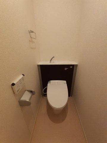 ヴィラコート　上北沢のトイレ|清潔感のあるトイレです