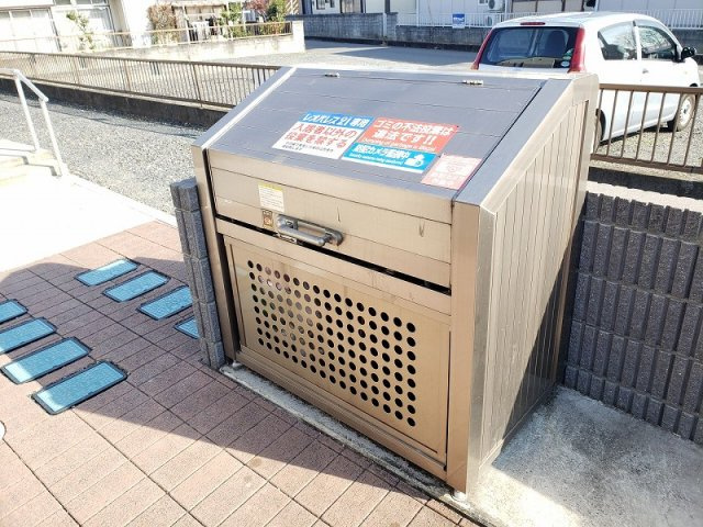 クレイノプローストのその他
