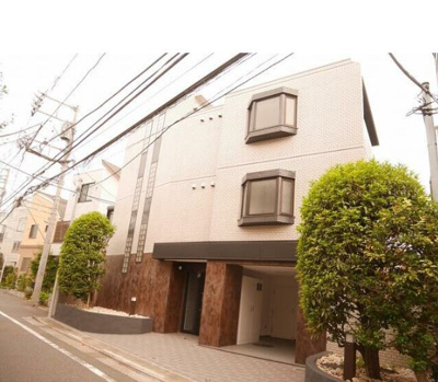 【外観】 | ユーコート中野 | 鉄筋コンクリート造のがっちりとした建物。
