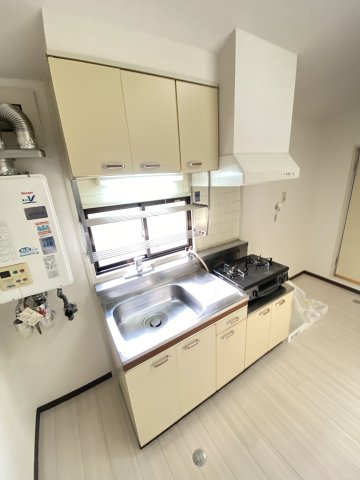 大阪市淀川区西三国１丁目の賃貸マンションのキッチン