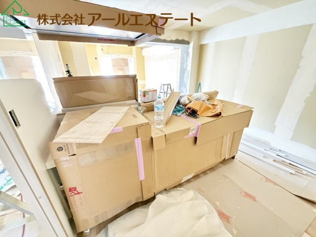 藤和しらさぎハイタウンA棟　　JR播但線「野里駅」徒歩3分のキッチン|※室内リフォーム前画像となります。(2026/10/27　撮影)　
リフォーム後、さらに美しい室内に仕上げてからのお引渡しです！