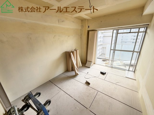 藤和しらさぎハイタウンA棟　　JR播但線「野里駅」徒歩3分の駐車場