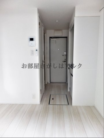 RELAXEED(リラクシード)の居間・リビング|こちらの居間で趣味の時間をお楽しみください  敷金礼金ゼロ☆初期安☆都内の物件では珍しく更新料なし!!