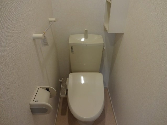 シャテーニュ・テラスのトイレ|落ち着いたトイレです