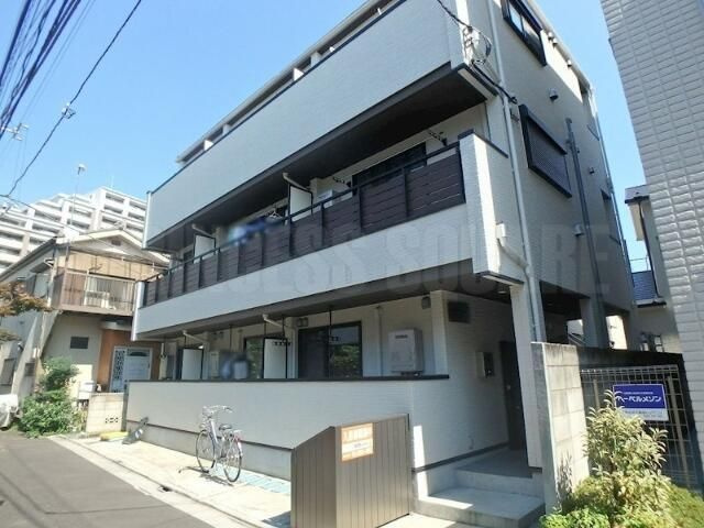 ＭＥＬＤＩＡ仲宿