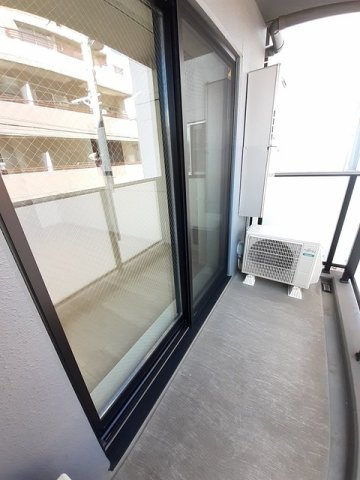 ブレイ　ダ　ブリクのバルコニー|外からの目が気にならないバルコニーで洗濯物が干せます