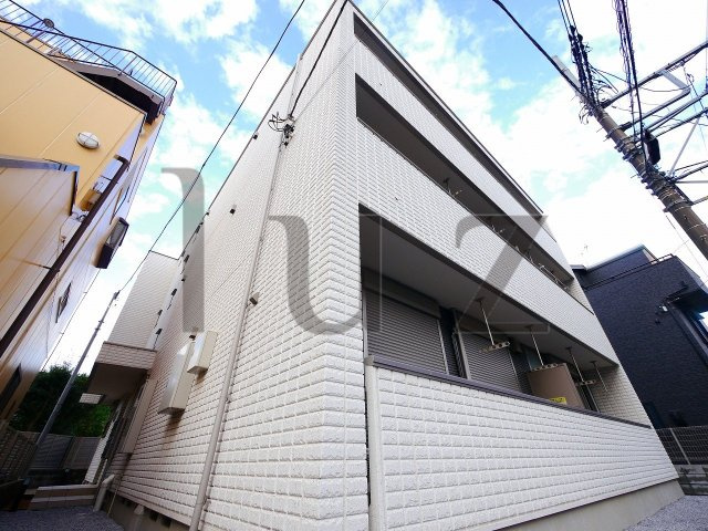 ウィスティリアジンヤの外観