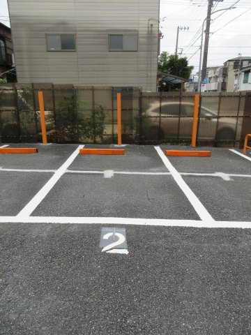 加藤ガレージ井土ヶ谷下町第１の外観