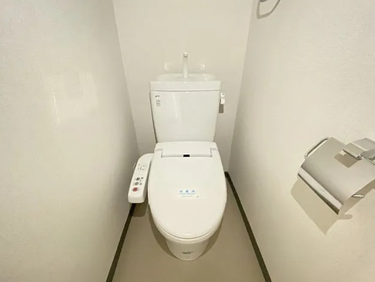 クレジデンス西台WESTのトイレ