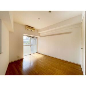 福岡市博多区千代４丁目の賃貸マンションの居間・リビング