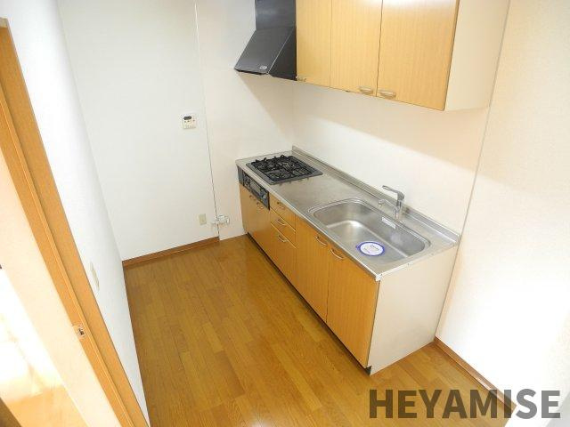 CUBE三原櫻館のキッチン|別号室の同じ間取りのお部屋です