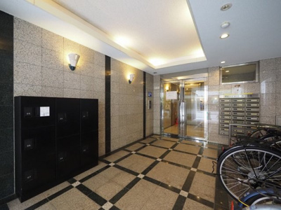 【エントランス】 | オレンジコート西心斎橋