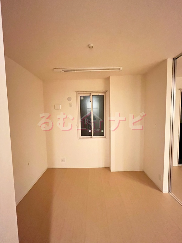 福岡市南区老司４丁目のアパートの居間・リビング