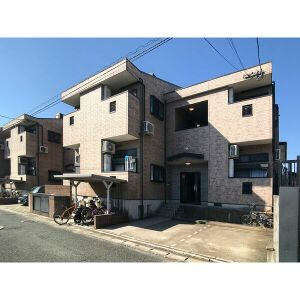福岡市博多区那珂２丁目のアパートの外観