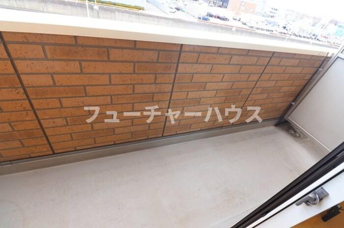 ブリックガーデンのバルコニー