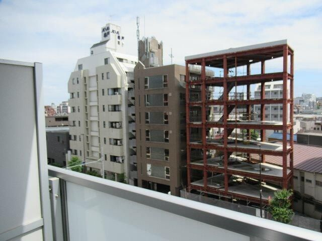 ARTESSIMO SIRIUSのバルコニー