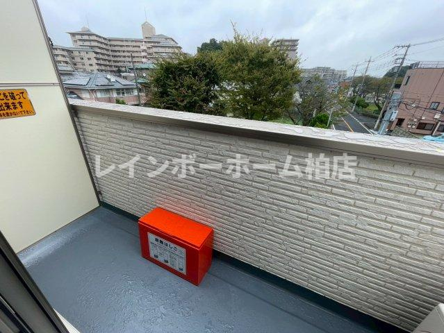 特典：仲介手数料が無料です!!のバルコニー