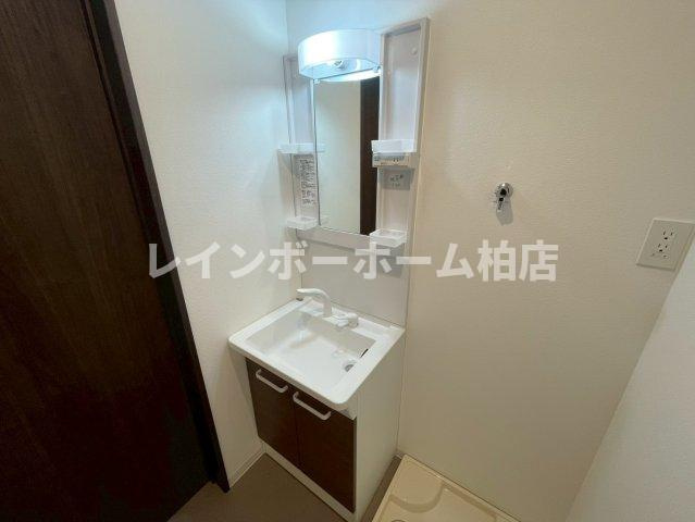 特典：仲介手数料が無料です!!の洗面所