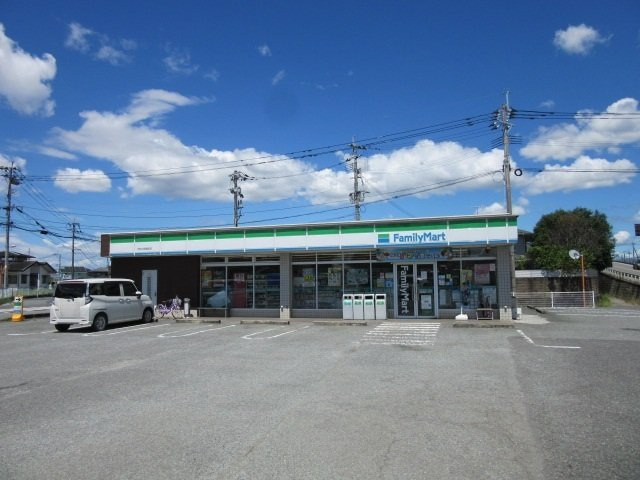 アーバン不知火Ⅵの周辺|ファミリーマート不知火役場前店まで700m