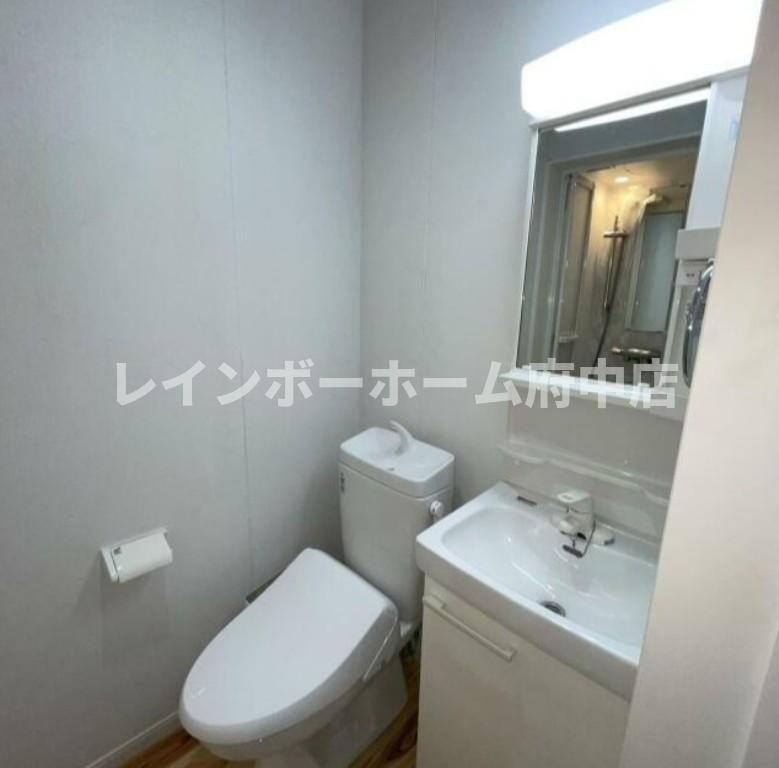 ラティスの独立洗面台
