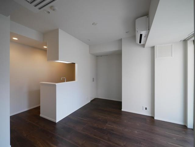 グランシエル南青山の居間・リビング|※写真は同タイプ住戸です。