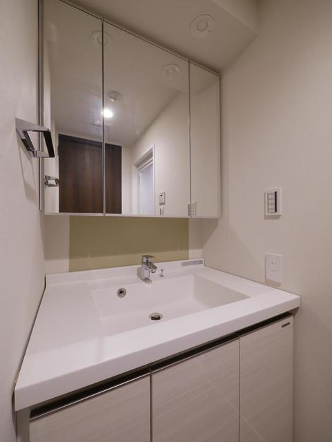 グランシエル南青山の洗面所|※写真は同タイプ住戸です。