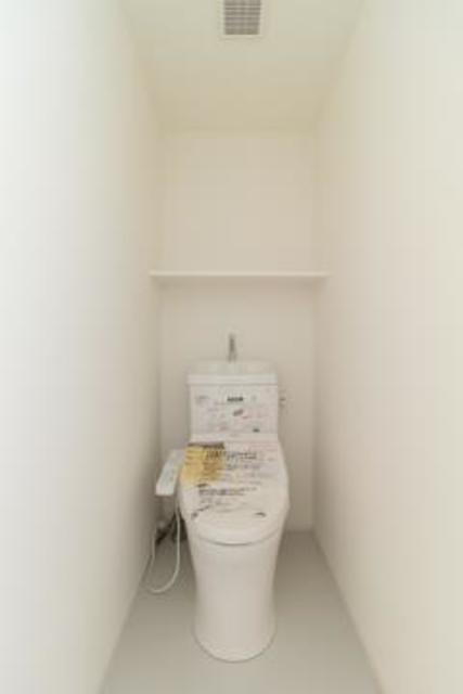 野沢ウッドのトイレ|※写真は同タイプ住戸です。