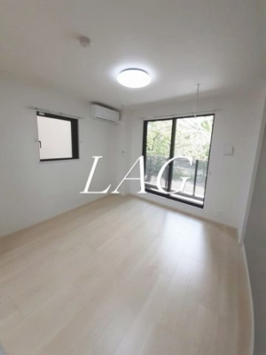 【居間・リビング】 | Ｃａｓａ　ｖａｌｅ | 洋室のお部屋です。