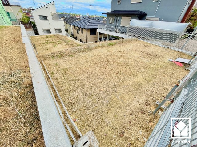 西宮市殿山町の外観